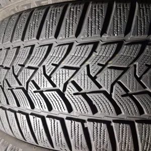 235/45 R18 Dunlop Winter Sport 5 шини б/в зима Комплект , Пара
