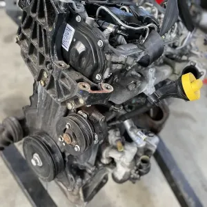 Мотор M9R Z 856 2.0dci 110kw qashqai trafic vivaro евро 5 колеос Кашкай джі10 трафік 2.0tdi 150 km