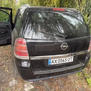 Продам надійний сімейний автомобіль