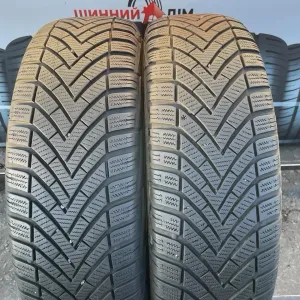 Шини  215/65 R16 пара Vredestein   6,6мм