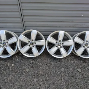 Оригінальні титанові диски Volkswagen 5*112 R17 5/112 17 ET 41