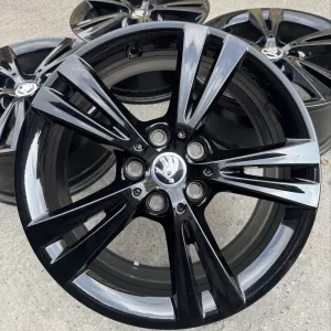 Диски 5*112R17 Scoda octavia a5,a7,a8,superb