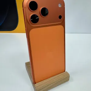 iPhone 17 Pro Max 256 GB Cosmic Orange