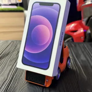 iPhone 12 64 GB Purple