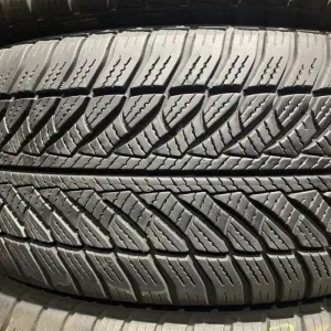 245/45 R18 GoodYear UltraGrip 8 Perfomance шини б/у зима Комплект, ПАРА