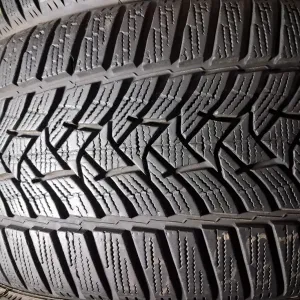 235/40 R18 Dunlop Winter Sport 5  Комплект , Пара шини б/в зима