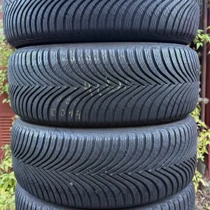 Шини зима 225/55/17 Michelin