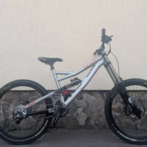 Двохпідвіс Specialized Status | Fox 40 | Shimano Saint (DH / Freeride)