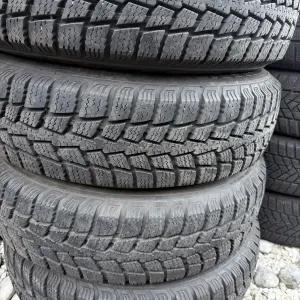 Хороші шини 235/85/16 Kumho