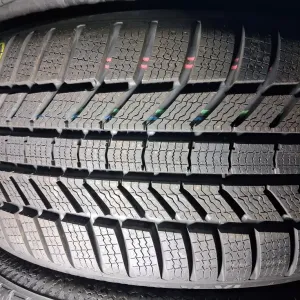 225/40 18 Continental Winter Contact 870p КОМПЛЕКТ , Пара шини б/у зима