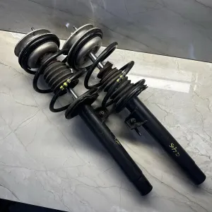 Амортизатори в зборі BMW E46 Sachs Стойки в зборі Передні БМВ Е46 Жовті мітки Оригінал Пара