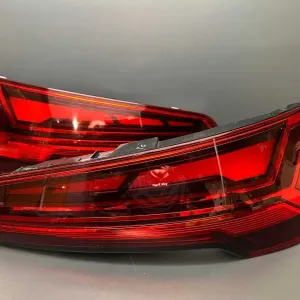 Задні ліхтарі Audi Q5 рестайлінг (2021-2024) Оригінал Європа