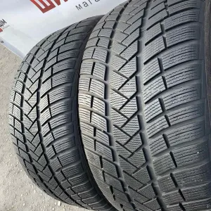 Шини 325/35 R22 пара Vredestein 2023p зима 7,6мм