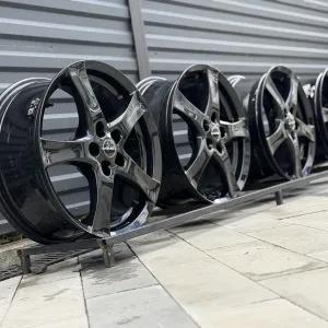 Диски 17R 5x112 7J ET48 DIA66.6 Audi Skoda Seat Mercedes VW