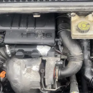 Двигун 1.6 9Hz євро 4 16клапанів Мотор 1,6hdi DV6TE4 Пежо Сітроен