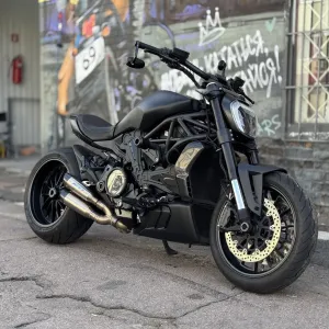 Мотоцикл Ducati XDiavel 2019 рік