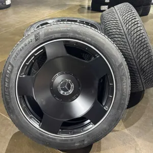 Новий зимовий комплект диски Monoblock + гума 285/45 Michelin Pilot Alpin 5 SUV R22 на Mercedes G Class Кубик G63