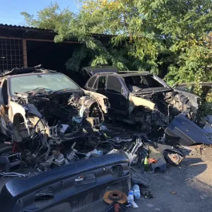 лонжерон BMW x5 x6 e53 e70 e71 четверть стойка БМВ Е53 е70 е71