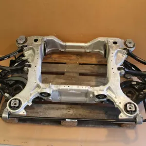 Mercedes Benz EQS W297 Підрамник задній A2973501200 A2973500900 A2973500901