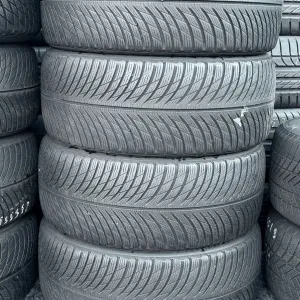 235 35 19 Michelin Alpin 5 85% 2025 Шини Зима