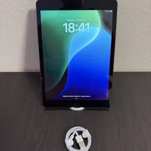 Apple Ipad 7 Gen. 128Gb. Wifi + 4G LTE