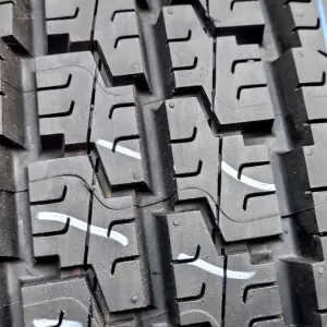 Шини 215/75R16C Michelin. Всесезонні. Франція с