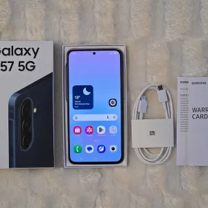 Samsung A57 256GB Новий! 1 цикл зарядки. Заводський комплект! Є ОПЛАТА ЧАСТИНАМИ!