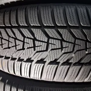 225/60 R18 Hankook Icept evo 3 КОМПЛЕКТ ШИНИ Б/у зима