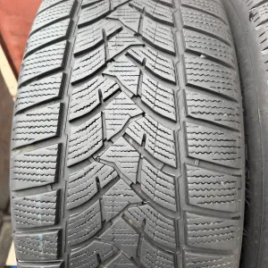 235/55/19 R19 Dunlop winter Sport5 Suv зима 4 шт ціна за 1 шт
