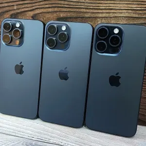 iPhone 15 Pro Max 256 blue esim / 699$ emojiestore