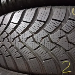215/70 R16 Falken winter Hs 01 шини б/в зима  Комплект , Пара