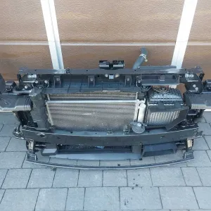 HYUNDAI TUCSON III Передня панель телевізор