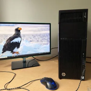 Компʼютер/ Робоча станція HP Z640 / Xeon E5-2640 v3 / 8 ГБ / 500 ГБ / NVIDIA Quadro 2000