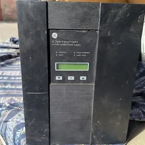 Безперебійник GE Digital Energy NetPro 3000Va.