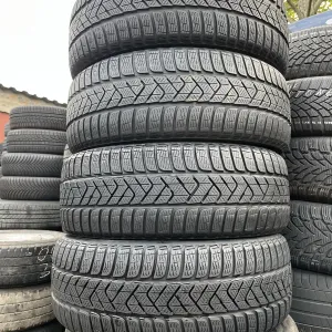 215 55 R17(зима) Pirelli Sottozero3 самоклейка