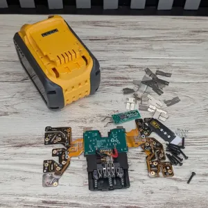 Корпус для акумулятора з платою DeWalt Flexvolt 18v/20v  58v/60v DCB609 DCB547 (21700)