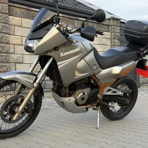 Kawasaki KLE500 мотоцикл з Голандії РОЗМИТНЕНИЙ