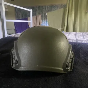 Шолом військовий