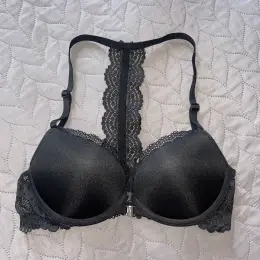 Бюстгальтер H&M чорний мереживний
