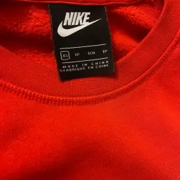 Світшот Nike червоний розмір XS