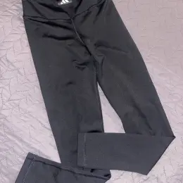 Лосини adidas жіночі чорні розмір XS