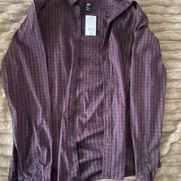 Сорочка H&M в клітинку розмір M