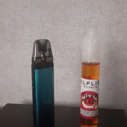 Pod-система Oxva Xlim Pro з рідиною Cherry Peach