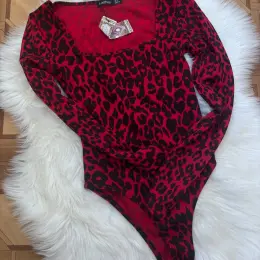 Боді Boohoo в леопардовий принт