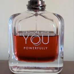 Парфумована вода Emporio Armani Stronger With You Powerfully EDP для чоловіків