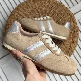 Жіночі кросівки Adidas Samba
